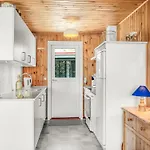 Steni - 250m From The Sea By Interhome *