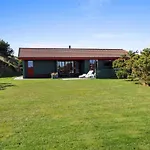 Steni - 250m From The Sea By Interhome *